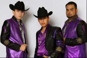Ariel Camacho y los Plebes del Rancho