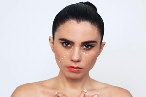 Biografía de Javiera Mena