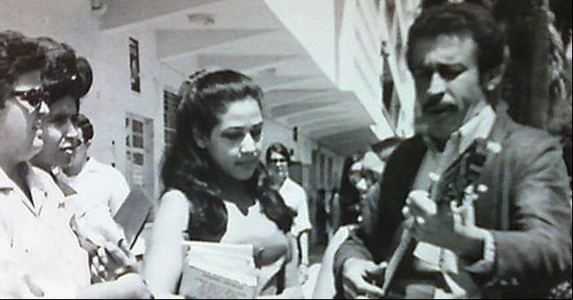 Ali Primera en la UCV Llevando su música a los pasillos de la Universidad Central de Venezuela