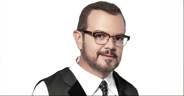 Aleks Syntek se disculpa con los exponentes