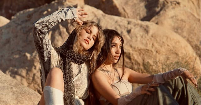 Sofia Reyes y Maria Becerra - “Marte”